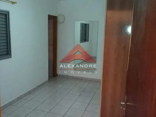 Casa com 125m² 3 quartos e 2 banheiros, à venda, no bairro Jardim Santa Inês I em São José dos Campos