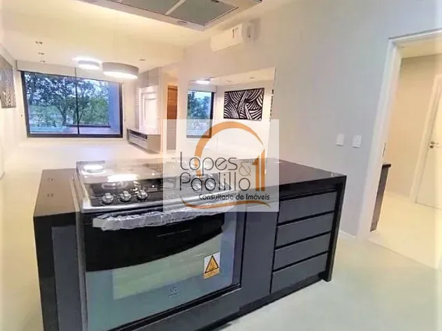 Casa com 677m² 3 quartos e 3 banheiros, à venda, no bairro Cidade Satélite em Atibaia