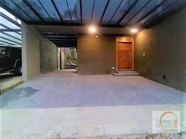 Casa com 677m² 3 quartos e 3 banheiros, à venda, no bairro Cidade Satélite em Atibaia