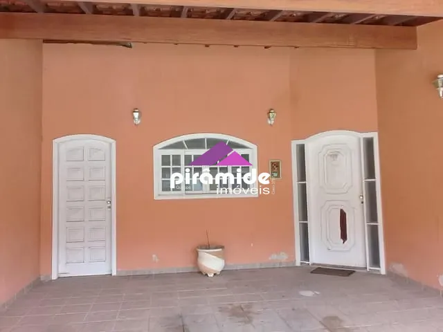 Casa com 327m² 3 quartos e 2 banheiros, à venda, no bairro Urbanova em São José dos Campos