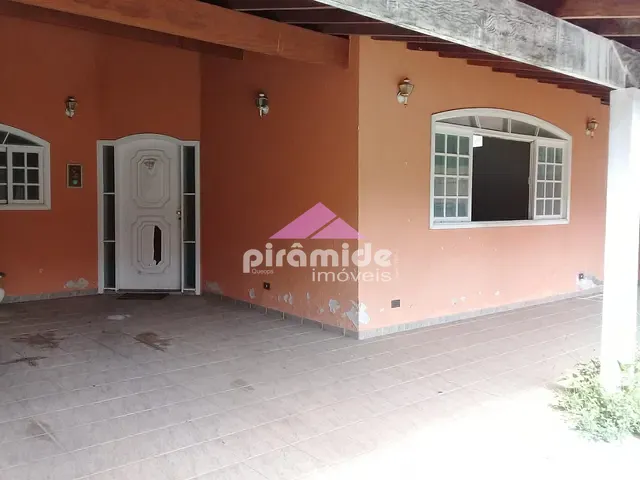 Casa com 327m² 3 quartos e 2 banheiros, à venda, no bairro Urbanova em São José dos Campos