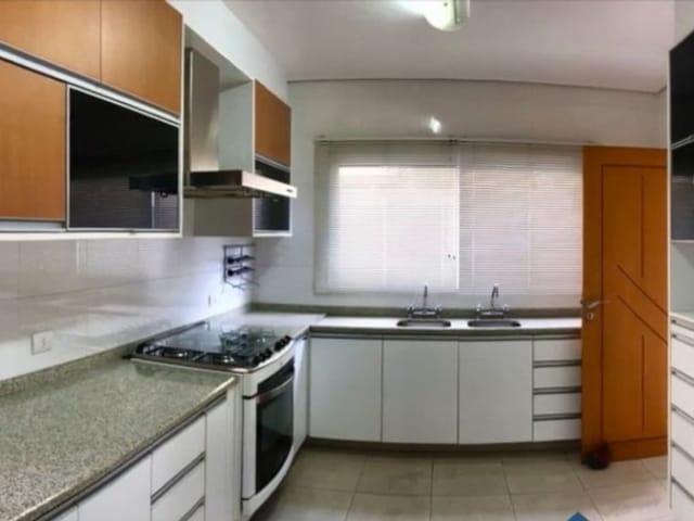 Casa com 565m² 5 quartos e 8 banheiros, à venda, no bairro Alphaville Residencial Dois em Barueri