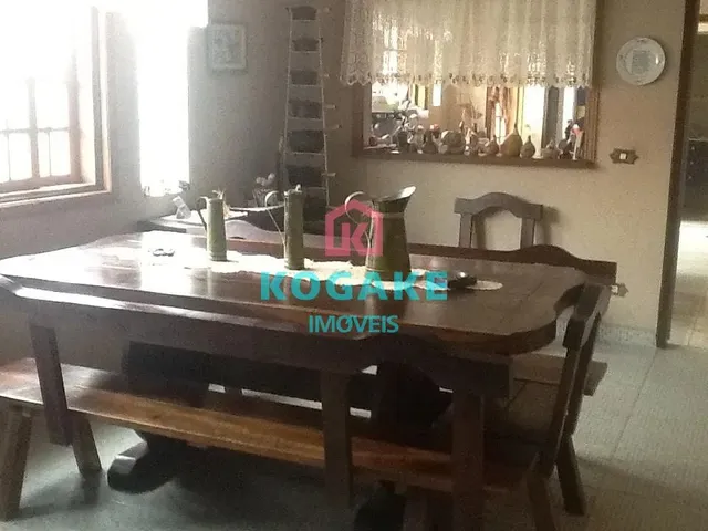Casa com 400m² 4 quartos e 2 banheiros, à venda, no bairro Centro em Santa Branca