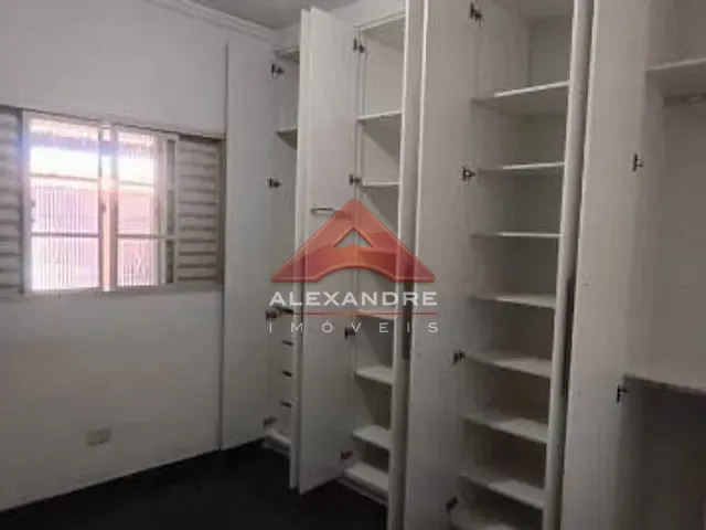Casa com 125m² 3 quartos e 1 banheiro, à venda, no bairro Conjunto Residencial Galo Branco em São José dos Campos