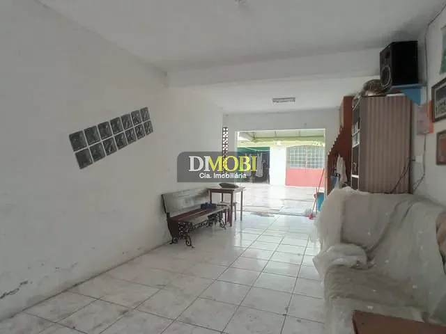 Casa com 300m² 4 quartos e 5 banheiros, à venda ou para alugar, no bairro Salgado Filho em Gravataí