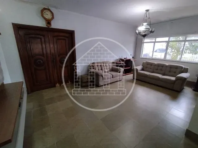 Casa com 482m² 4 quartos e 2 banheiros, à venda, no bairro Parelheiros em São Paulo