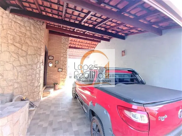 Casa com 301m² 4 quartos e 4 banheiros, à venda, no bairro Jardim do Lago em Atibaia