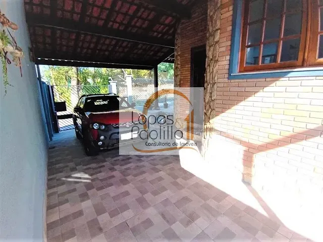 Casa com 301m² 4 quartos e 4 banheiros, à venda, no bairro Jardim do Lago em Atibaia