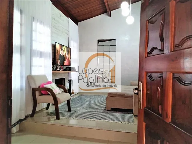 Casa com 301m² 4 quartos e 4 banheiros, à venda, no bairro Jardim do Lago em Atibaia