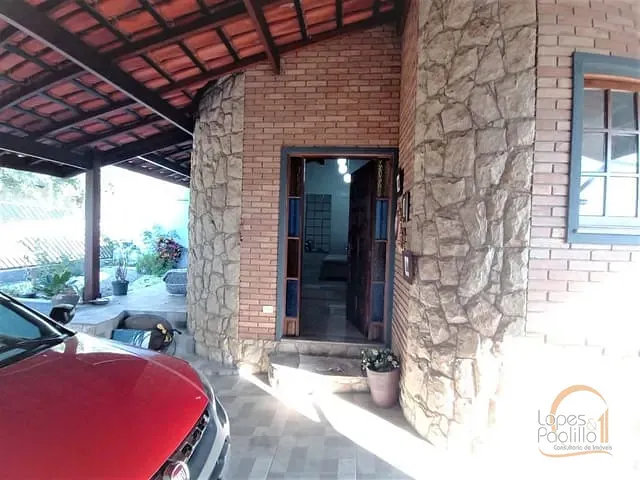Casa com 301m² 4 quartos e 4 banheiros, à venda, no bairro Jardim do Lago em Atibaia
