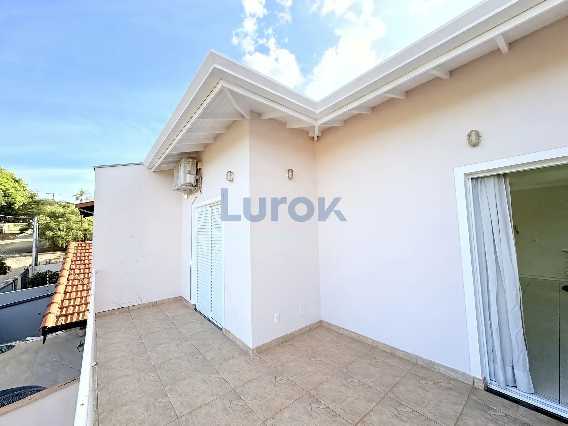 Casa, 3 quartos, 229 m² - Foto 37