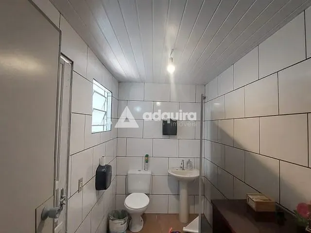Casa 3 quartos e 3 banheiros, à venda, no bairro Orfãs em Ponta Grossa