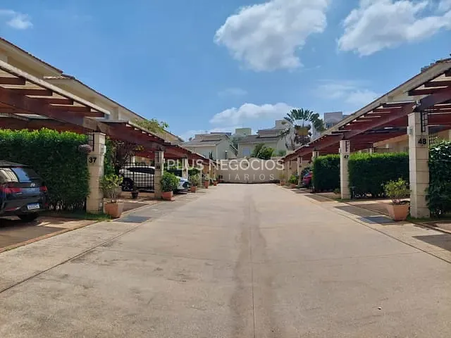 Casa com 175m² 3 quartos e 3 banheiros, à venda, no bairro Condomínio Giardino Campolim em Sorocaba