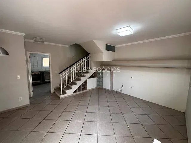 Casa com 175m² 3 quartos e 3 banheiros, à venda, no bairro Condomínio Giardino Campolim em Sorocaba
