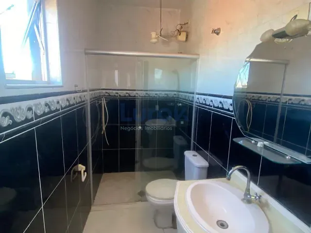 Casa com 306m² 3 quartos e 2 banheiros, para alugar, no bairro Jardim dos Manacás em Valinhos