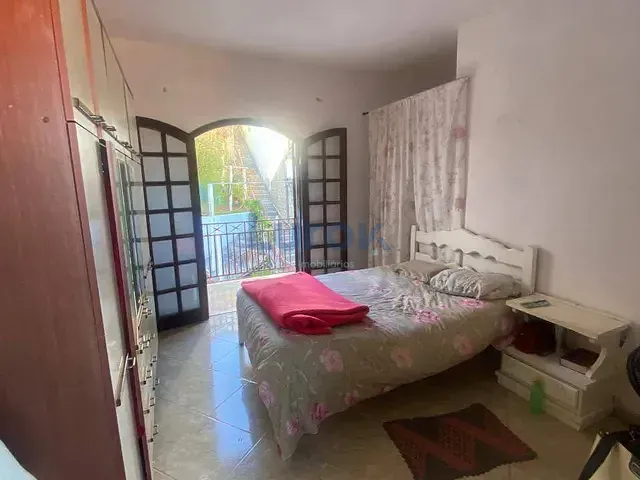 Casa com 306m² 3 quartos e 2 banheiros, para alugar, no bairro Jardim dos Manacás em Valinhos