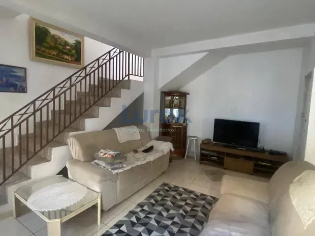 Casa com 306m² 3 quartos e 2 banheiros, para alugar, no bairro Jardim dos Manacás em Valinhos