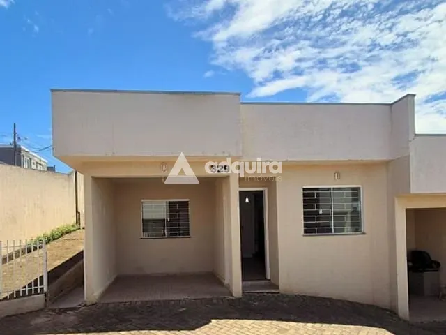 Casa 2 quartos e 1 banheiro, à venda, no bairro Oficinas em Ponta Grossa