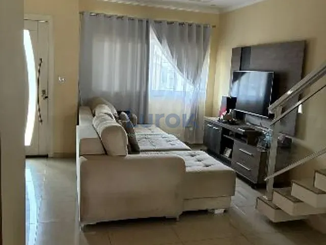 Casa com 400m² 3 quartos e 4 banheiros, para alugar, no bairro Residencial Santa Maria em Valinhos