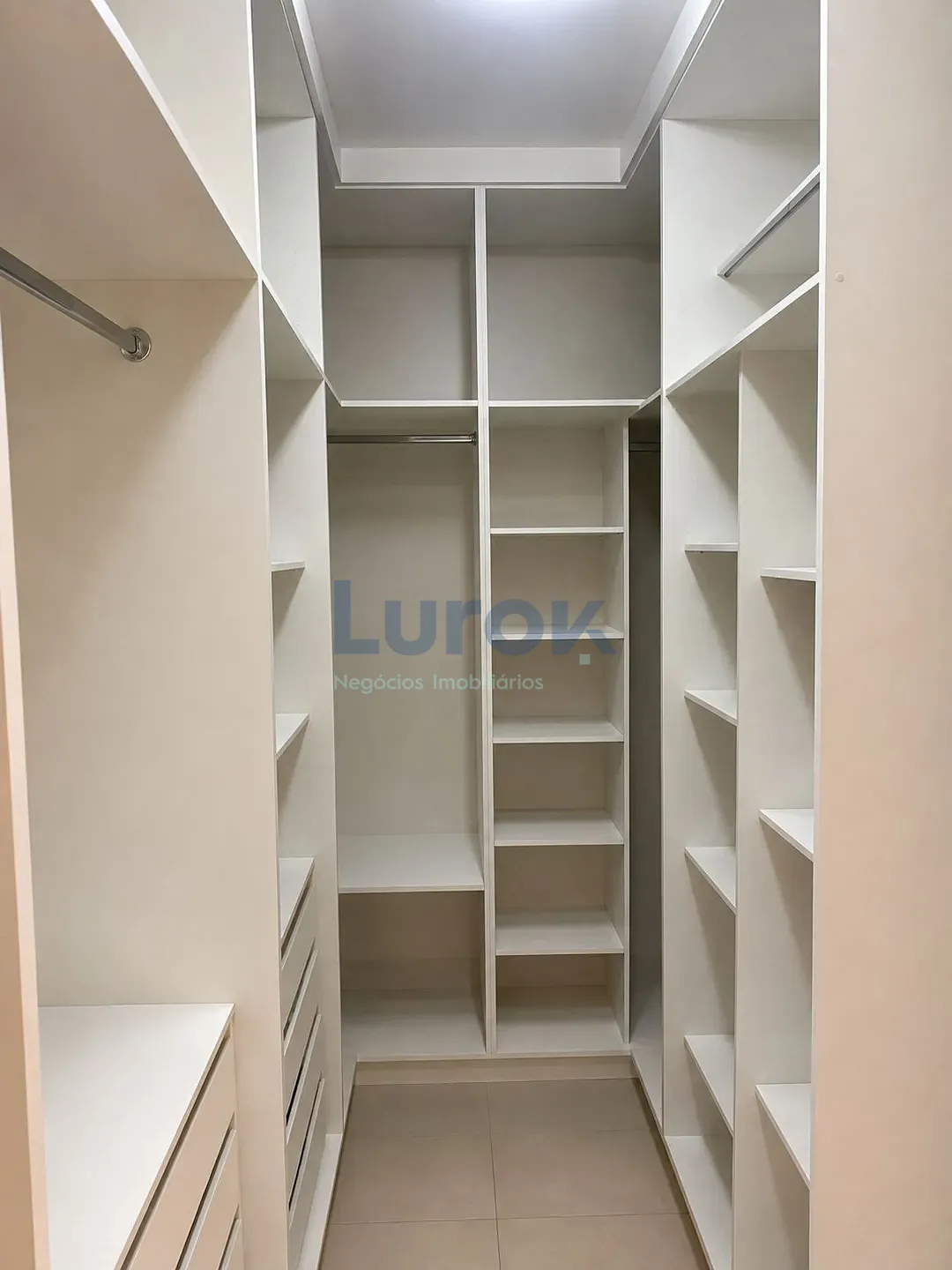 Casa, 3 quartos, 230 m² - Foto 11