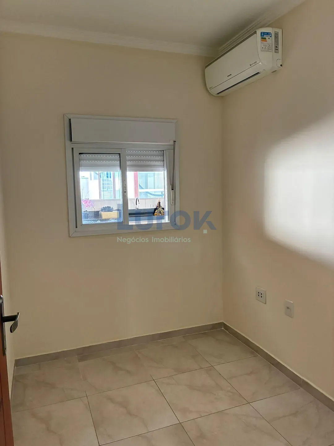 Casa, 3 quartos, 230 m² - Foto 7