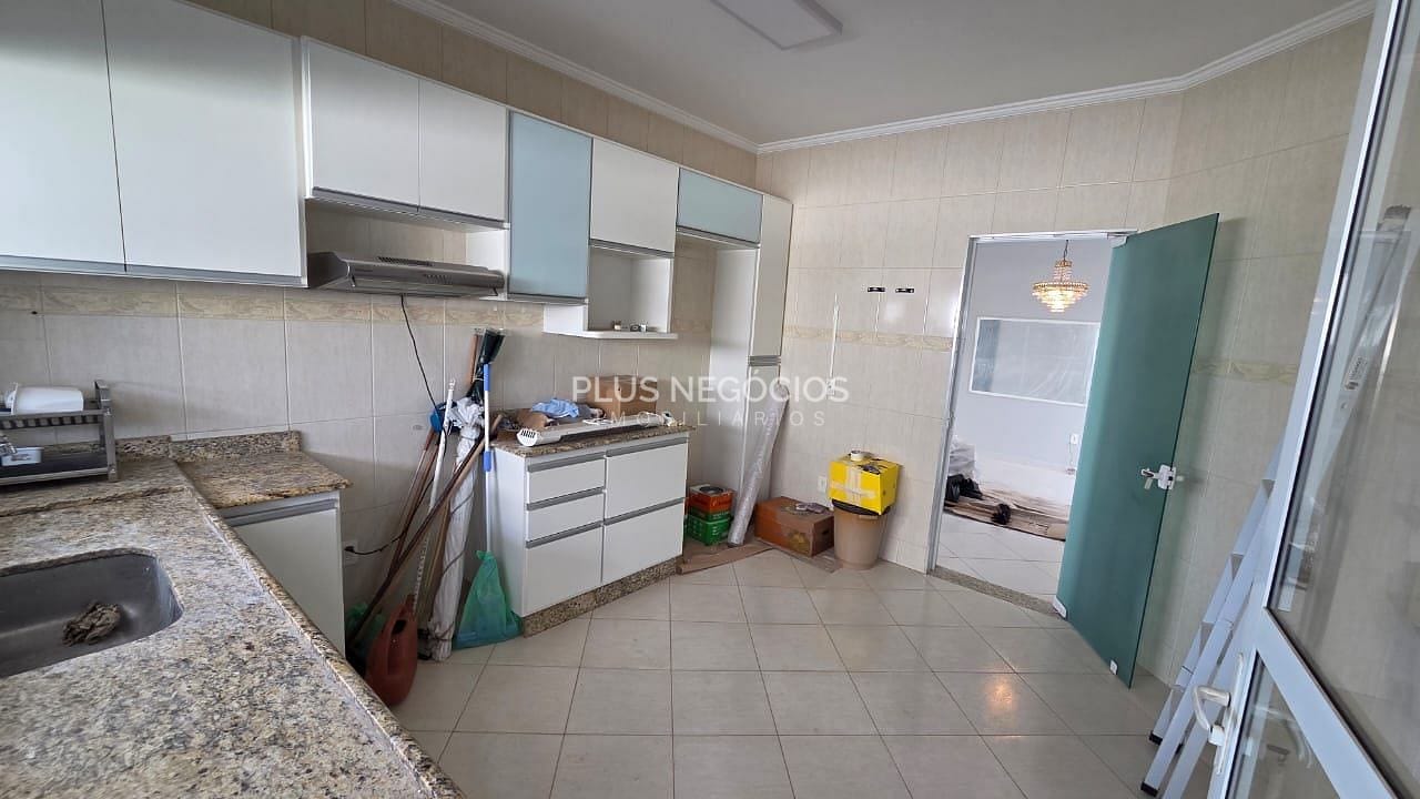 Casa, 3 quartos, 225 m² - Foto 5