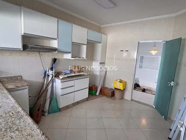 Casa com 250m² 3 quartos e 4 banheiros, à venda, no bairro Condomínio Villa dos Inglezes em Sorocaba