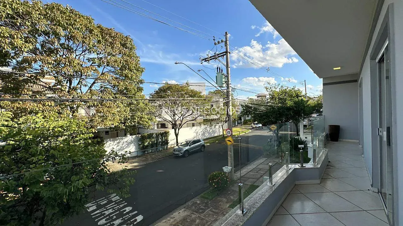 Casa, 3 quartos, 225 m² - Foto 36