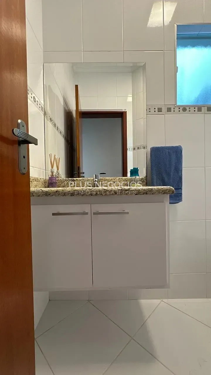 Casa, 3 quartos, 225 m² - Foto 15