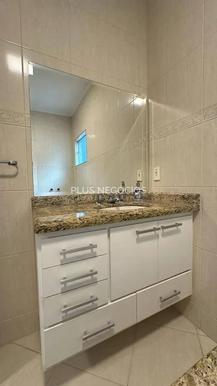 Casa, 3 quartos, 225 m² - Foto 20