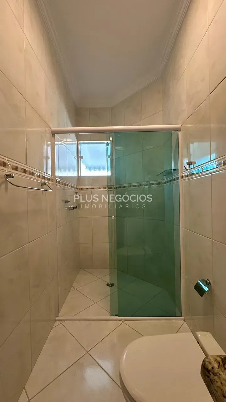 Casa, 3 quartos, 225 m² - Foto 24
