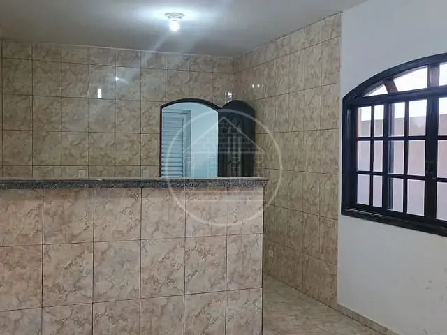 Casa com 240m² 1 quarto e 2 banheiros, para alugar, no bairro Vila Natal em São Paulo