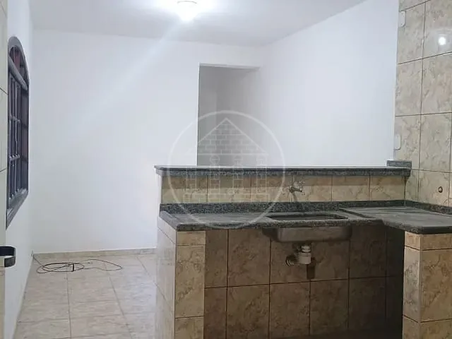 Casa com 240m² 1 quarto e 2 banheiros, para alugar, no bairro Vila Natal em São Paulo