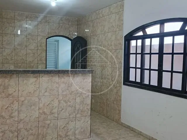 Casa com 240m² 1 quarto e 2 banheiros, para alugar, no bairro Vila Natal em São Paulo