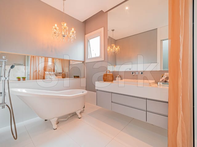 Casa com 1860m² 5 quartos e 8 banheiros, à venda, no bairro Campos do Conde em Barueri