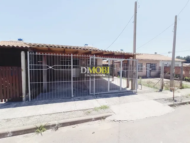 Casa com 160m² 2 quartos e 1 banheiro, à venda, no bairro Breno Garcia em Gravataí