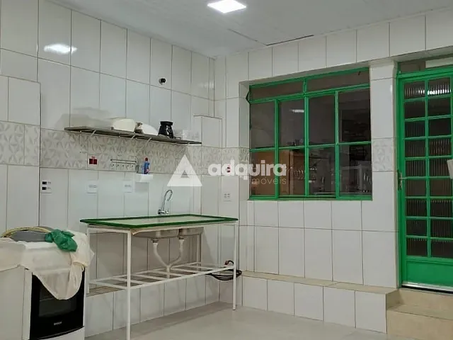 Casa à venda, no bairro Centro em Ponta Grossa