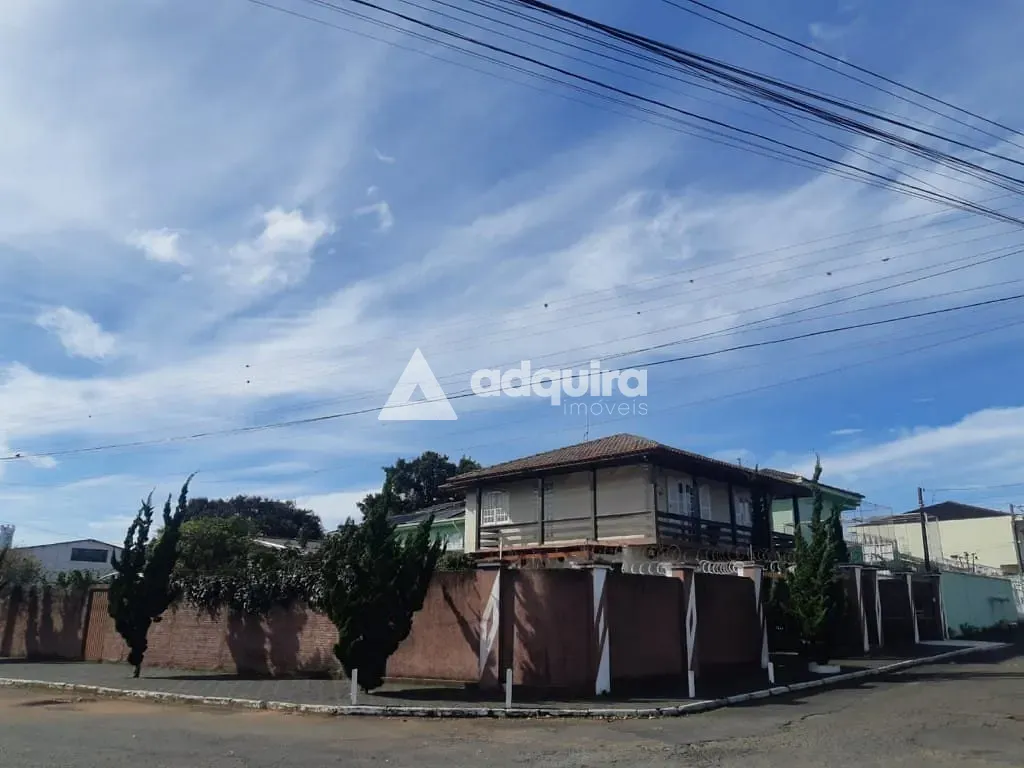 Casa, 4 quartos, 240 m² - Foto 1