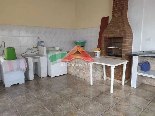 Casa com 125m² 3 quartos e 1 banheiro, à venda, no bairro Vila São Pedro em São José dos Campos