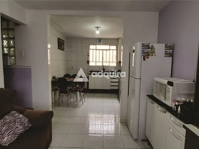 Casa com 380m² 3 quartos e 2 banheiros, à venda, no bairro Estrela em Ponta Grossa