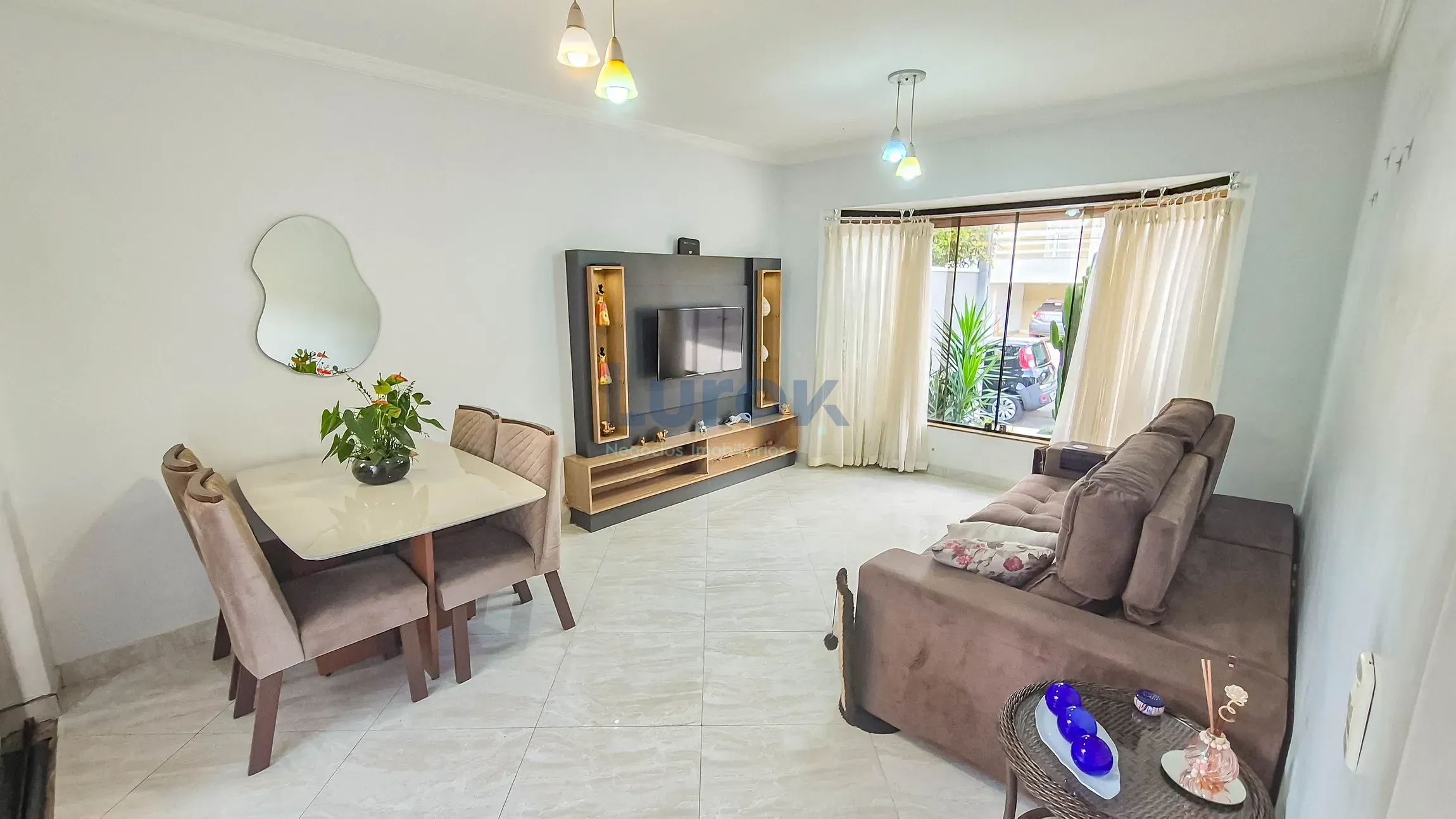 Casa, 3 quartos, 117 m² - Foto 1