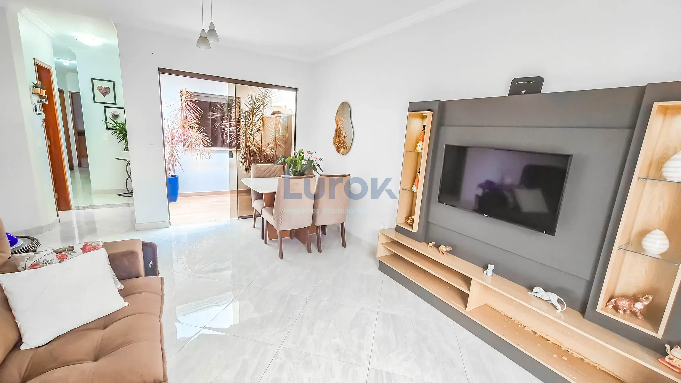 Casa, 3 quartos, 117 m² - Foto 2