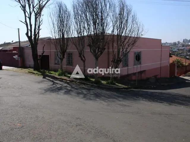Casa com 330m² 3 quartos e 1 banheiro, à venda, no bairro Nova Rússia em Ponta Grossa