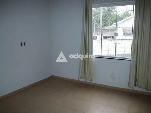 Casa com 330m² 3 quartos e 1 banheiro, à venda, no bairro Nova Rússia em Ponta Grossa