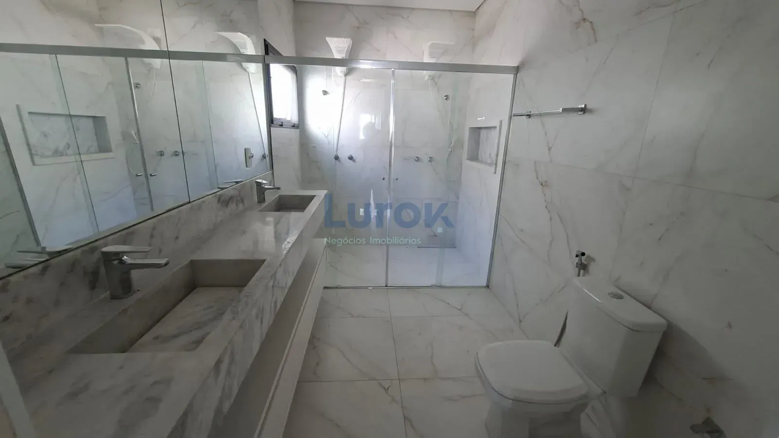 Casa, 3 quartos, 262 m² - Foto 22