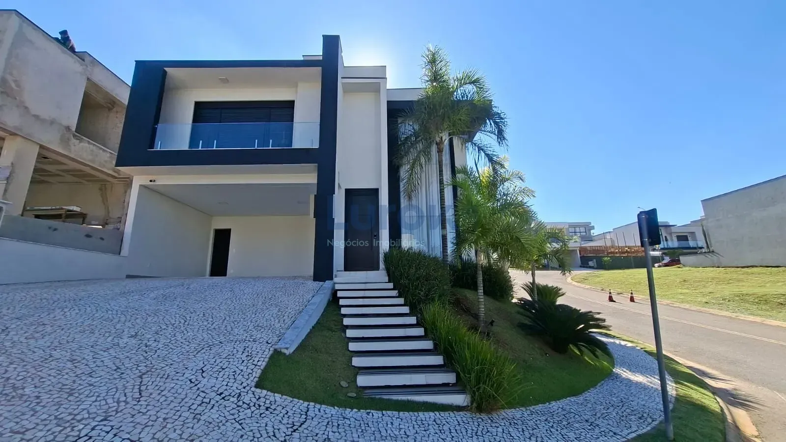 Casa, 3 quartos, 262 m² - Foto 2