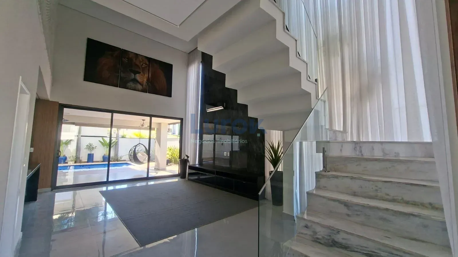 Casa, 3 quartos, 262 m² - Foto 9