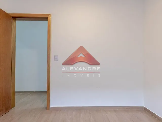 Casa com 125m² 2 quartos e 1 banheiro, à venda, no bairro Jardim Satélite em São José dos Campos