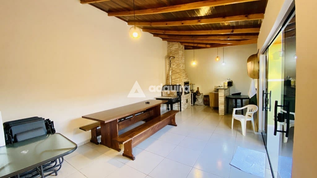 Casa à venda com 5 quartos, 63m² - Foto 13