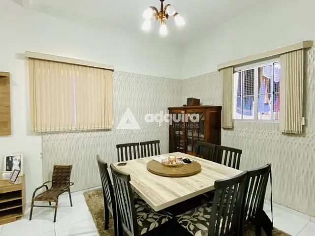 Casa com 462m² 5 quartos e 1 banheiro, à venda, no bairro Uvaranas em Ponta Grossa